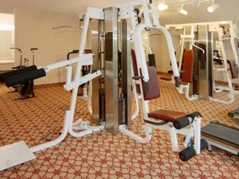Econo Lodge Baytown Bagian luar foto